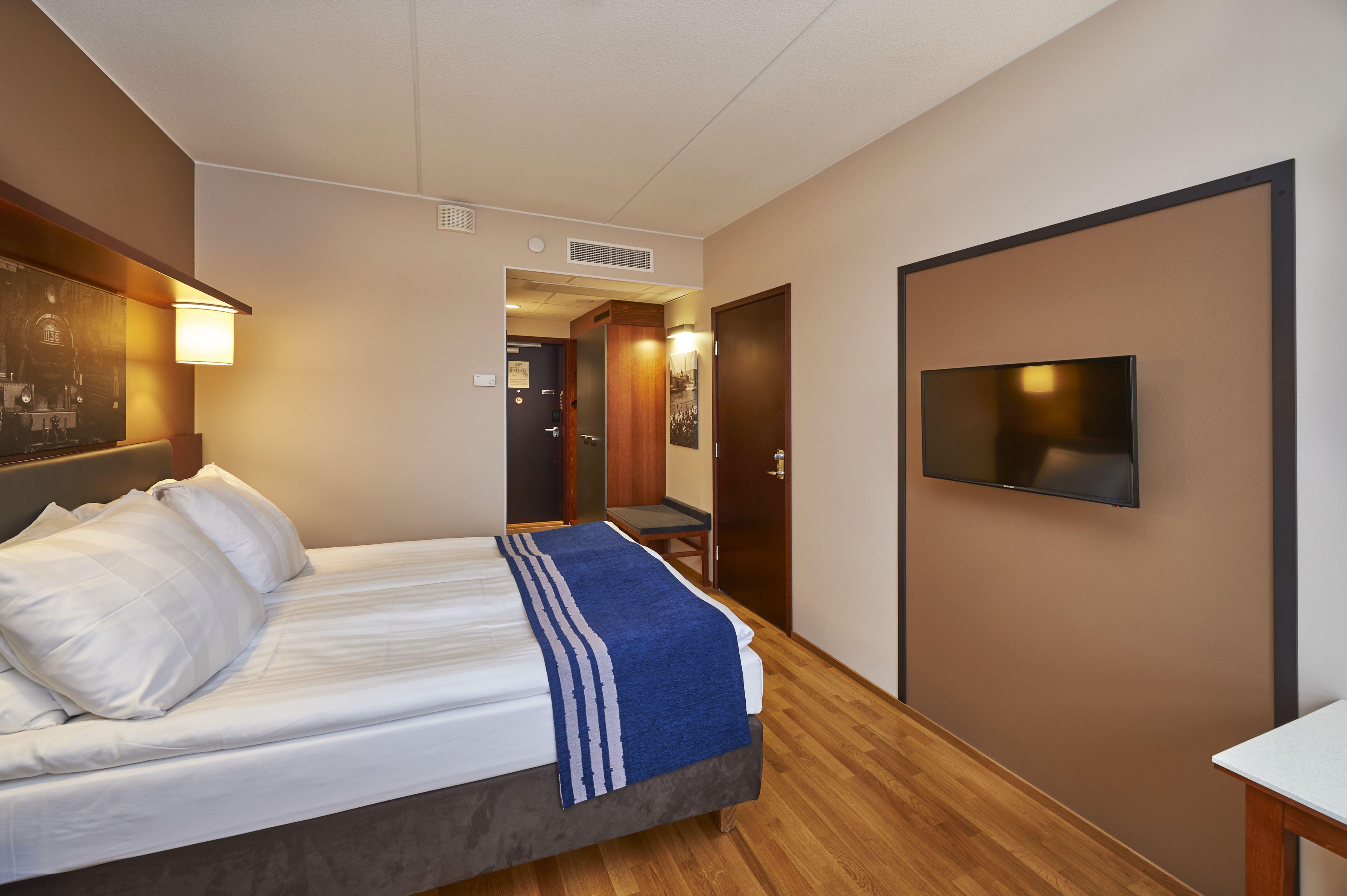 Holiday Inn Tampere - Central Station By Ihg Exterior photo