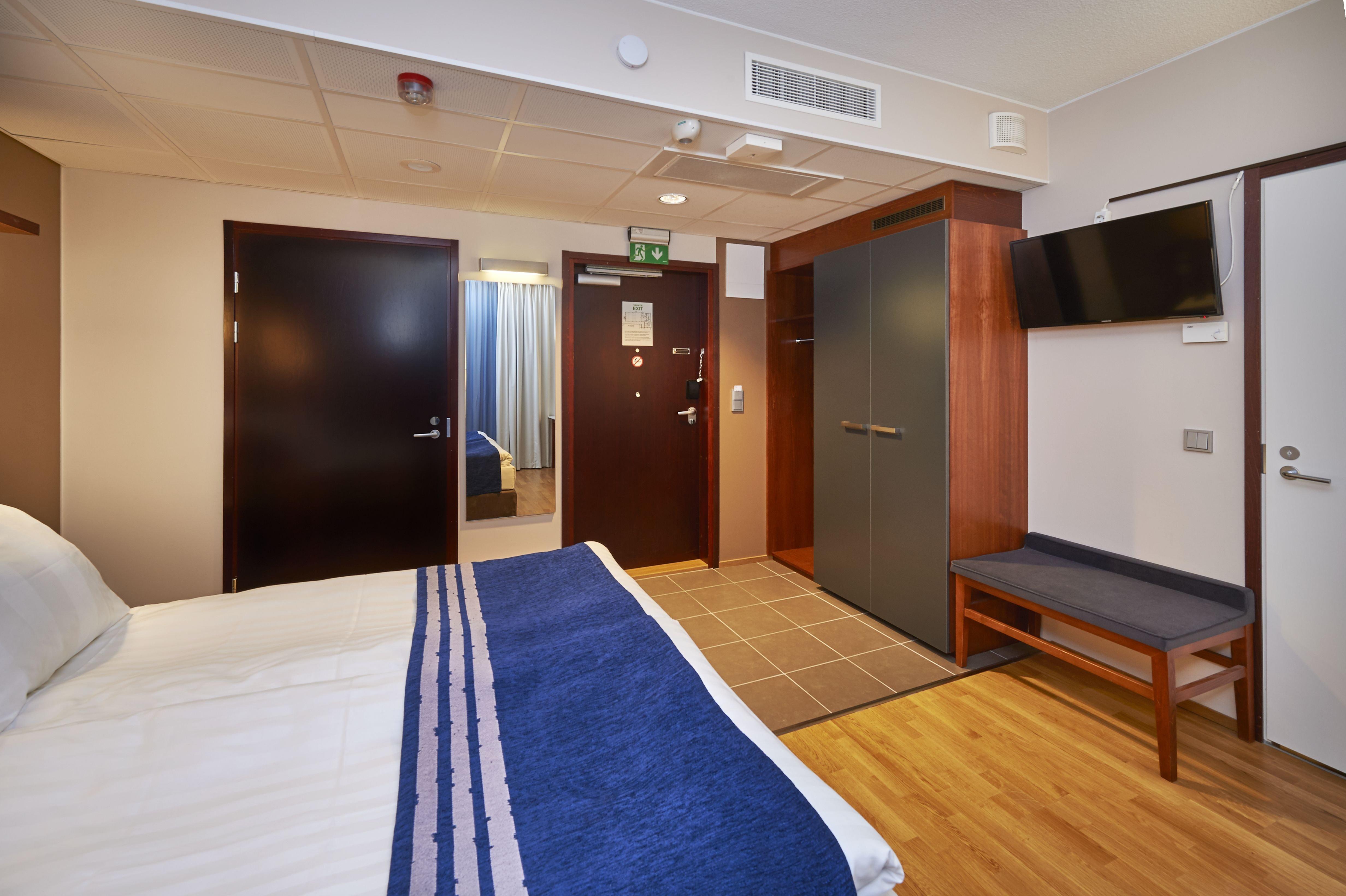 Holiday Inn Tampere - Central Station By Ihg Exterior photo