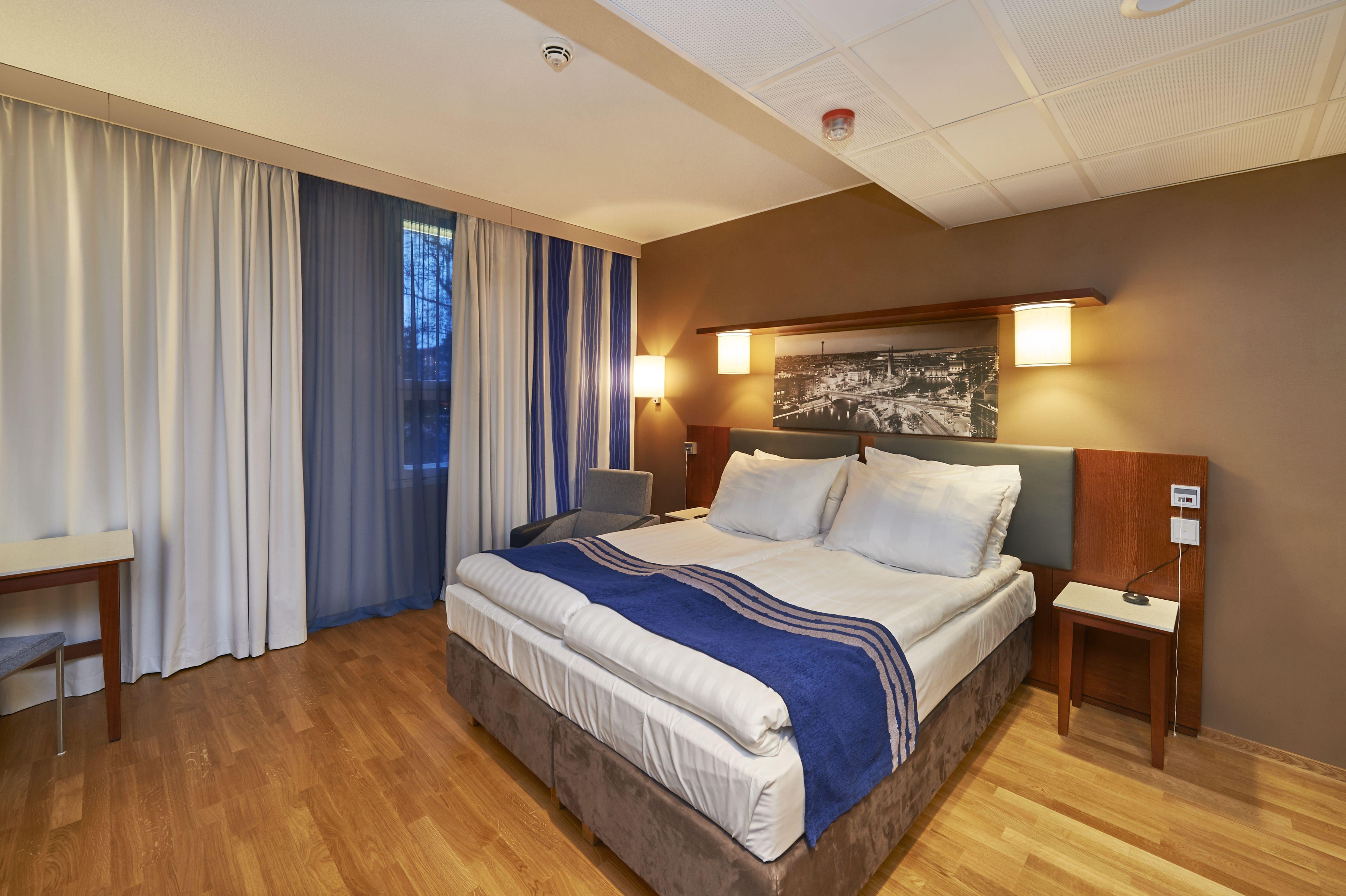 Holiday Inn Tampere - Central Station By Ihg Exterior photo